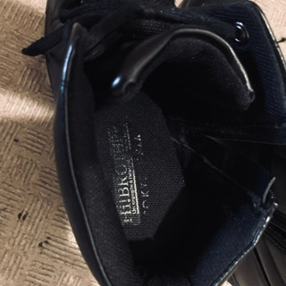 身長が13cm伸びる靴の画像