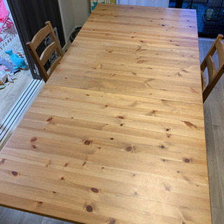 IKEA STRONAS ダイニングテーブルセットの画像