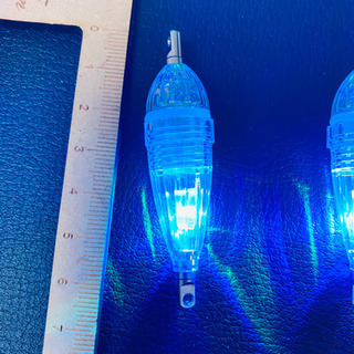 #釣具#LED水中集魚灯#電池付き#約6cm#新品#虹色×3個の画像