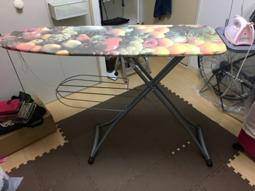 【受け渡し決まりました】アイロン　+   アイロンボード