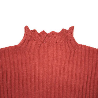 新品未使用　PREMINA　 リブデザインタートルニット　ブラウンの画像