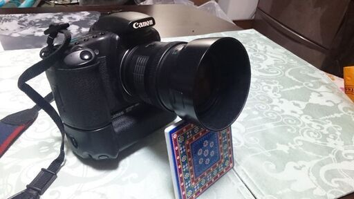 キャノン20D バッテリーグリップセット  再、再値下げしました。