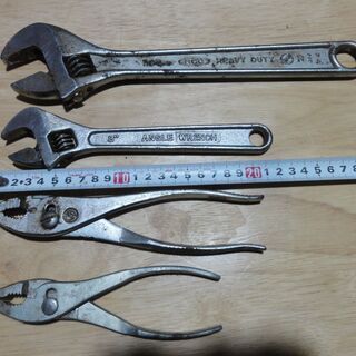 道具市場・モンキー2本・プライヤ2本【中古品