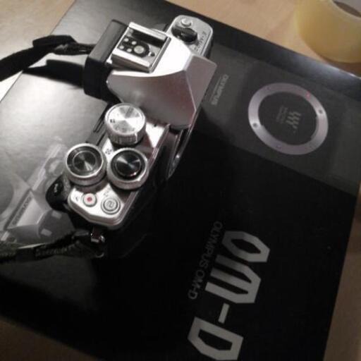 オリンパス　OM-D