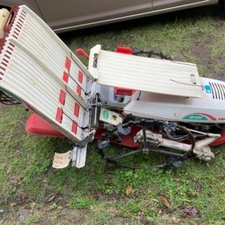 歩行　田植え機