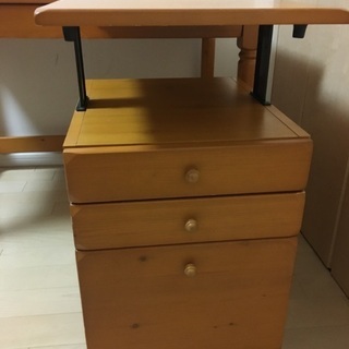 学習机　無料　取りに来ていただける方限定の画像