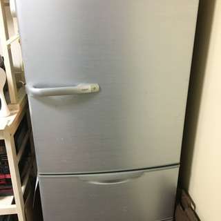 【5月9日のみ】冷蔵庫　2013年製　無料