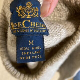 ウール100％セーター2枚＋黒セーター1枚【無料】の画像