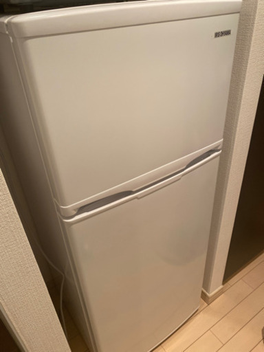 新品未使用　冷蔵庫　アイリスオオヤマ　白