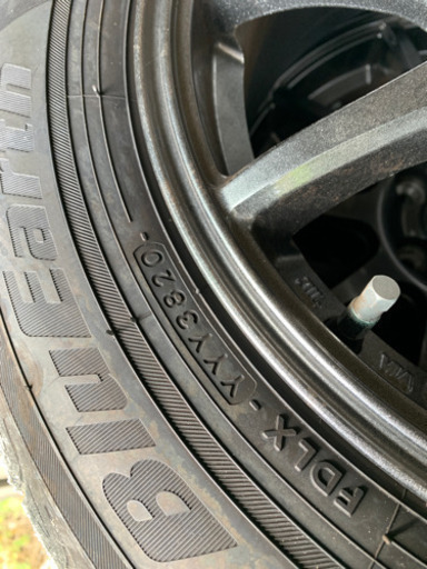 値下げしました。30プリウスに使用してたタイヤ、ホイール売ります。