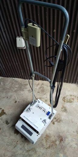 芝刈り機