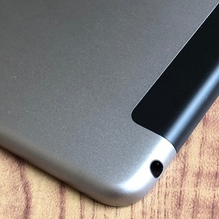 SIMフリー　ipad　mini4の画像