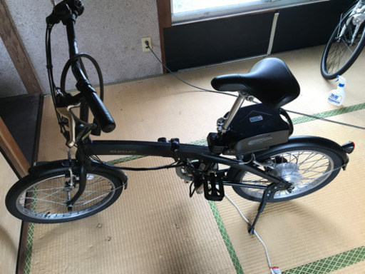 20インチ電動自転車※問い合わせ明日以降返信します。引越し中の為
