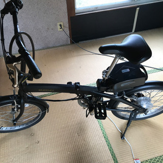 20インチ電動自転車※問い合わせ明日以降返信します。引越し中の為