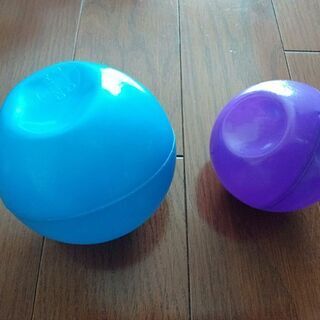 【最終値下げ】きかんしゃボールハウス ボールプール 追加ボール付 大型遊具の画像