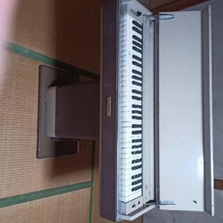 YAMAHAアンティークオルガンの画像