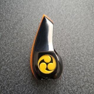 三線バチ　8cm　オレンジ黒