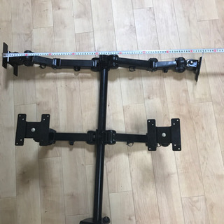 モニターアームの画像