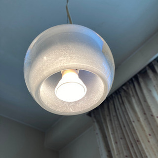 お洒落な吊り下げライトの画像