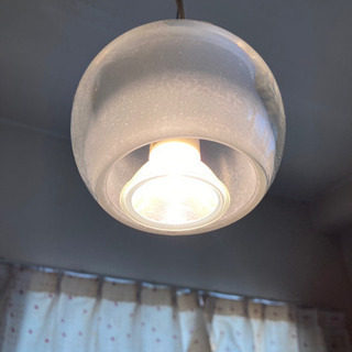 お洒落な吊り下げライトの画像