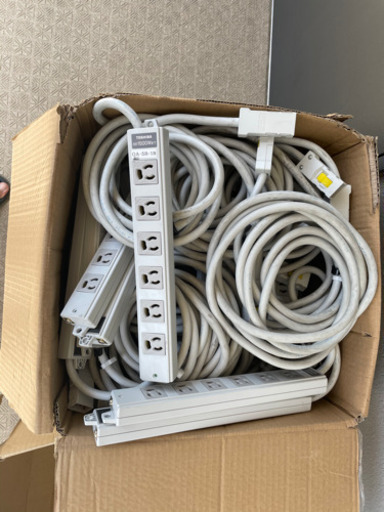 東芝　ハーネスＯＡタップ抜止（６コ口３ｍ）