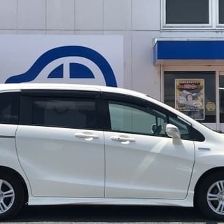 【フリード！ハイブリット！】便利装備も満載！　ナビ！　ワンセグ！の画像