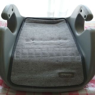 ジュニアシート