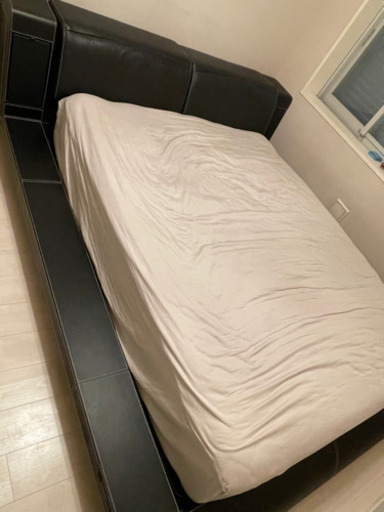 クイーンサイズロータイプベッド※マットレスは付きません