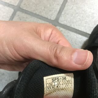 Asics　野球スパイク(黒)　23.5センチの画像