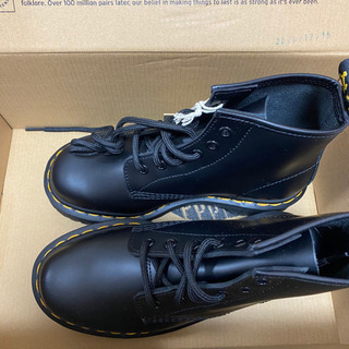 Dr.Martens ドクターマーチン　6ホール　8ホール　ブーツ　厚底の画像