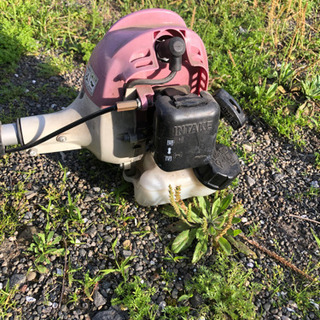 草刈り機　調整必要です。