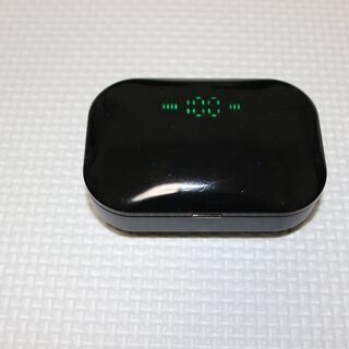 【最新Bluetooth5.1技術 瞬時接続】 Bluetooth イヤホン Hi-Fi高音質 蓋を開けたら接続 自動ペアリング 4000mAh充電ケース付き 最大680時間待ち受け LEDデジタル残量表示 完全ワイヤレス イヤホン 3Dステレオサウンド CVC8.0ノイズキャンセリング AAC対応 IPX7防水 左右分離型 ブルートゥース イヤホン マイク内蔵 音量調整 ハンズフリー通話 技適認証済の画像