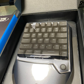 ほぼ新品　片手キーボードマウスVX2