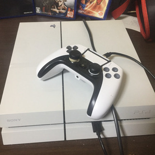 プレステ4とソフト３本セット！商談中