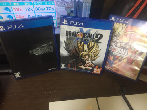 プレステ4とソフト３本セット！商談中