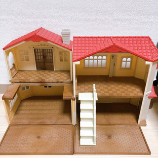 シルバニア 赤い屋根の大きなお家 5/31まで出品
