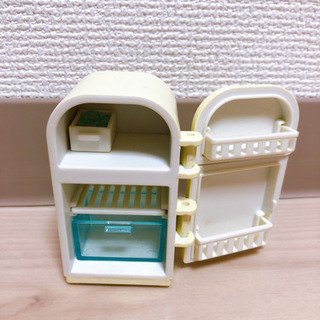 シルバニア 冷蔵庫の画像