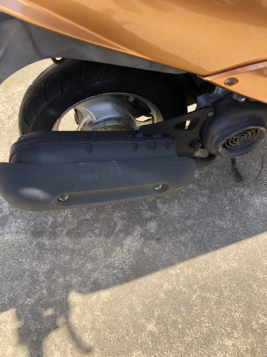 ヤマハ　2ストジョグ　シート、外装新品