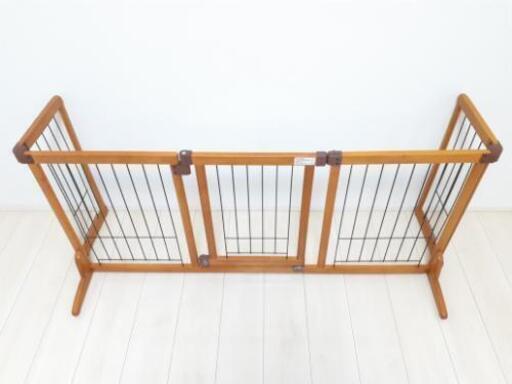 ペット ゲート フェンス 木製 【中古】 小型 子 犬 柵 扉 有り 付き 角 使用可