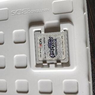 3DS本体　1台　ソフト2本セットの画像
