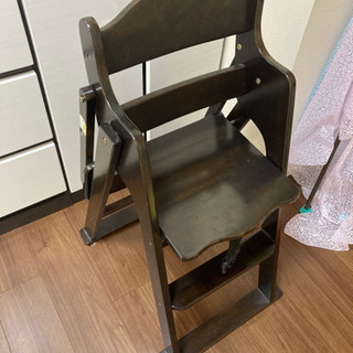 ベビーチェアお譲りします。