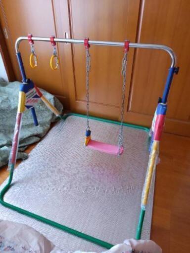 お譲りする方が決まりました　4300円から値下げしました　子供用 鉄棒 ポップンロール
