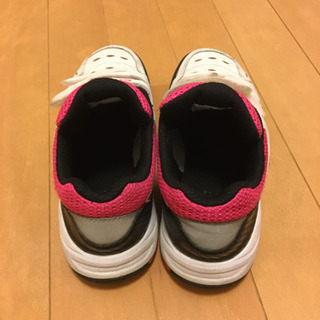 子供　ジュニア　テニスシューズ　21.0の画像