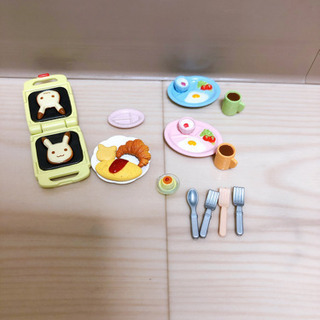 シルバニア 食卓セット 5/31まで出品
