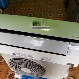 HITACHI 日立 白くまくん ルームエアコン RAS-G22D 2.2kW 主に6畳用 
