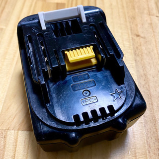 makita マキタ リチウムイオンバッテリー　18v 4.0Ahの画像
