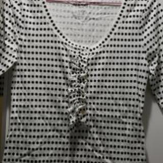 OLD NAVY ドット柄カットソー