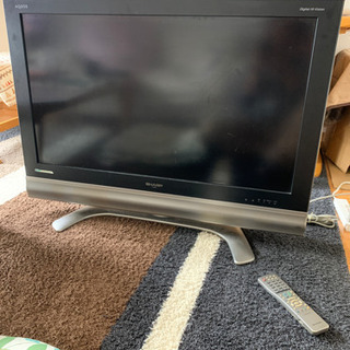 SHARP液晶テレビ　LC-37BE1W