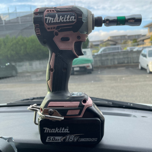 マキタインパクトドライバー18V 本日のみ！！