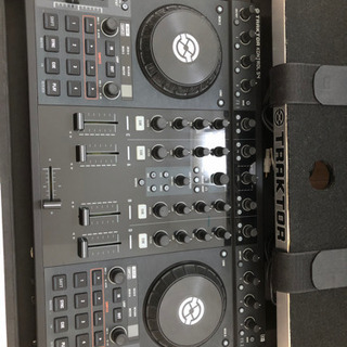 TRAKTOR KONTROL S4 MK1